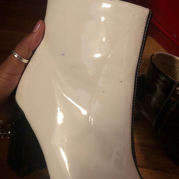 BooHoo Black & White Boots, Brand New! - Picture 7 of 7